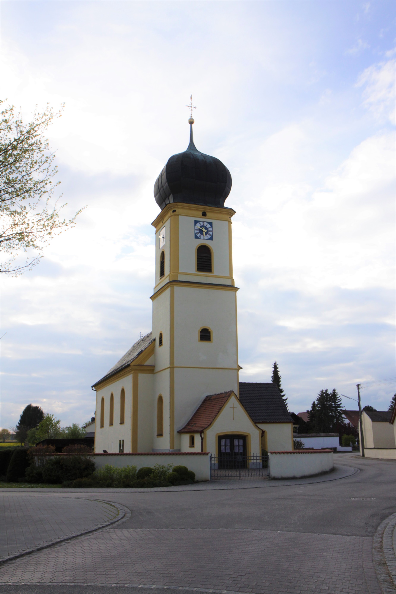 01-kirche-appertshofen-gr.jpg