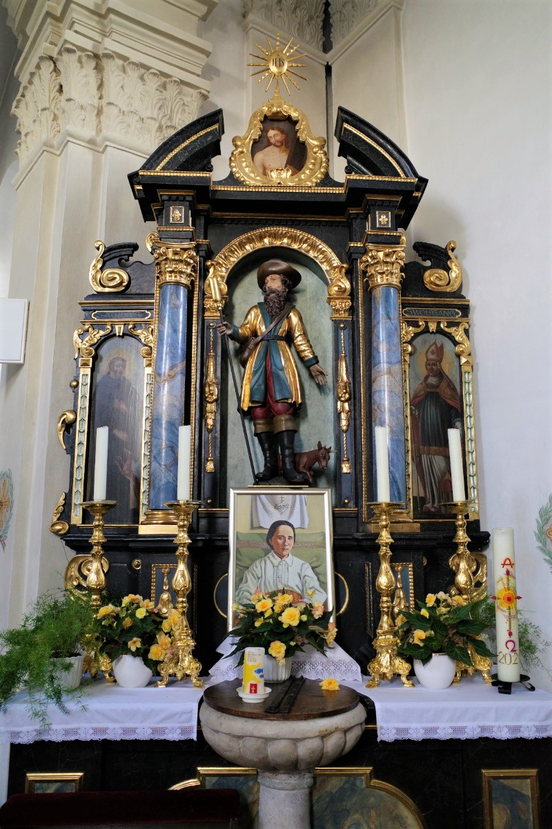 08-kirche-appertshofen-altar-rechts-mi.jpg
